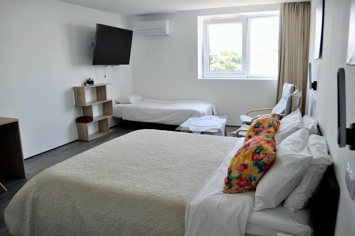 Spacious Seaside Apartment A - Faraway اجوا المظهر الخارجي الصورة